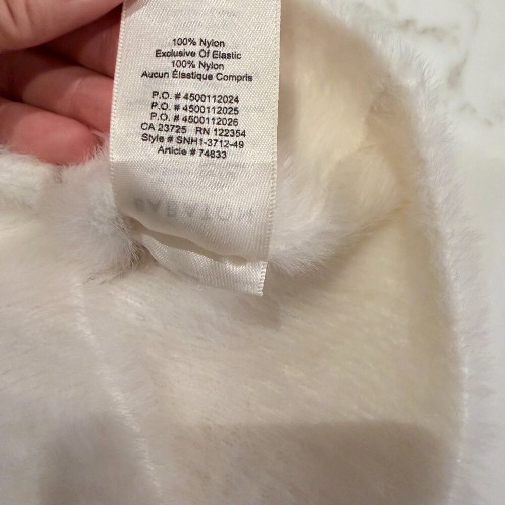 Aritzia- Babaton Kuma Fluffy White Sweater - Picture 8 of 10